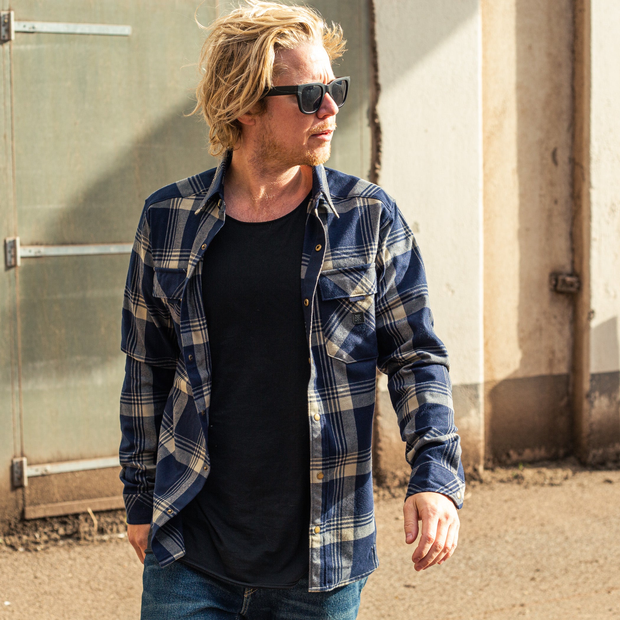 Roark - Diablo Long Sleeve Flannel - SAND/BLUE