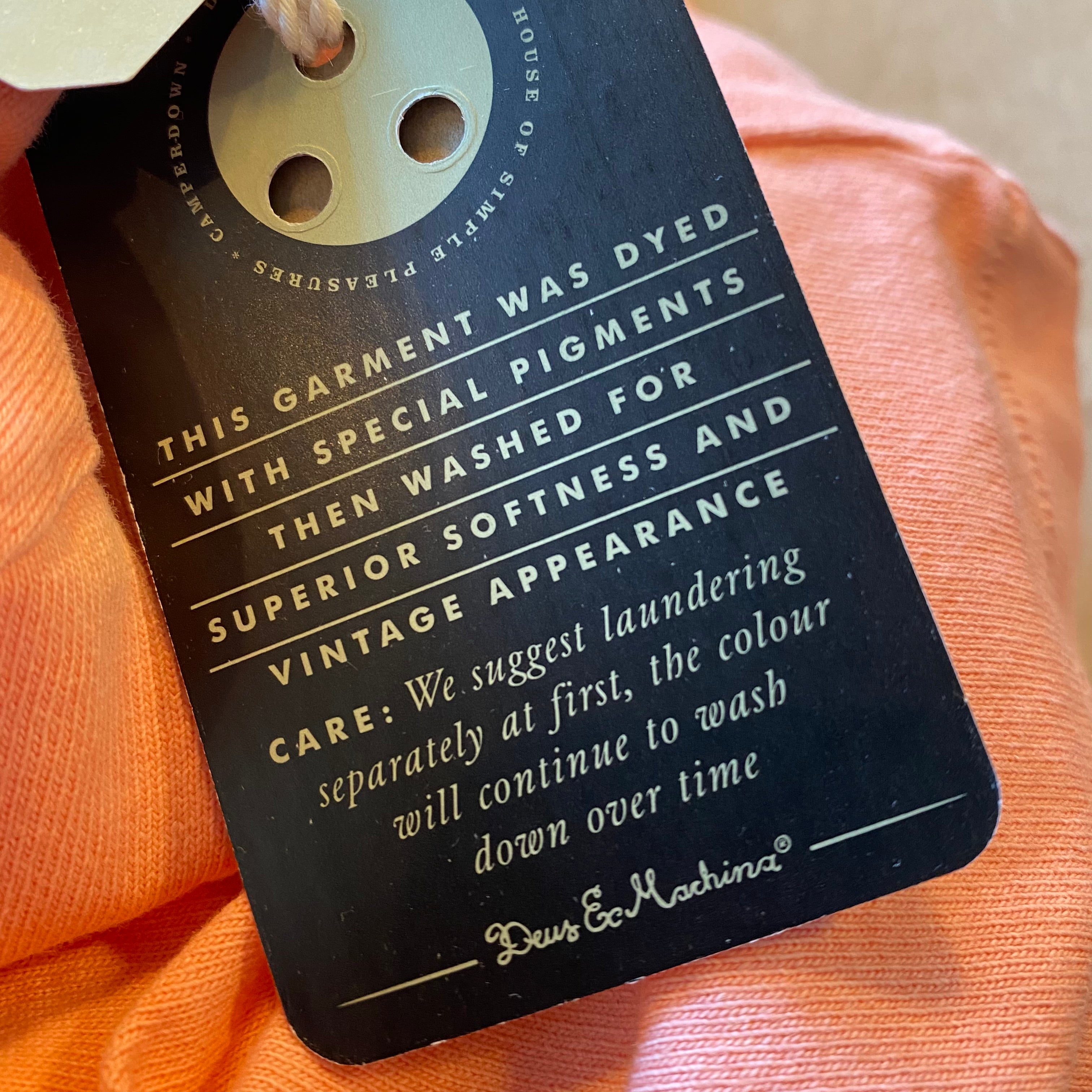 Deus Ex Machina - Balance Tee - Coral Pink