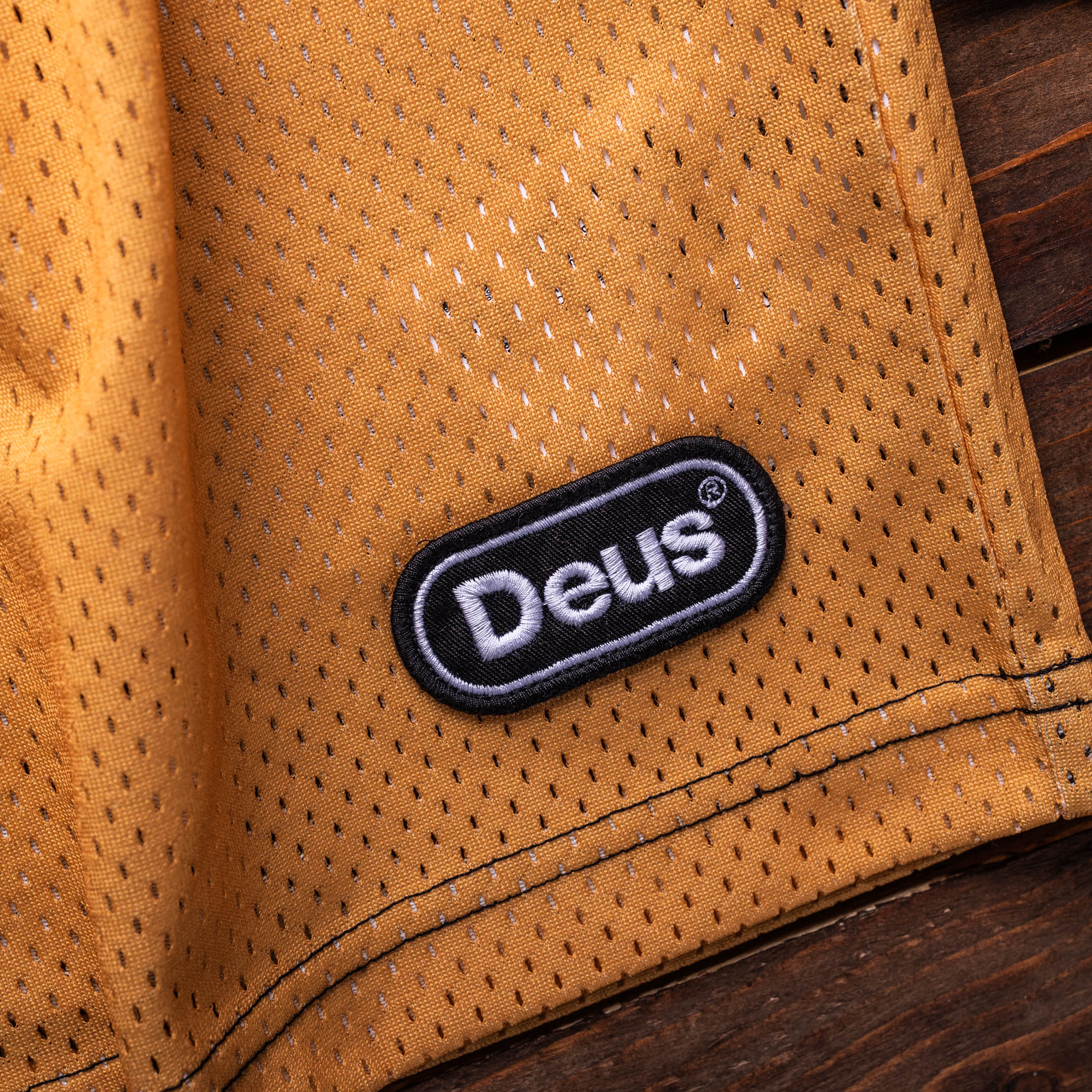 DEUS EX MACHINA - Lyons Moto Jersey