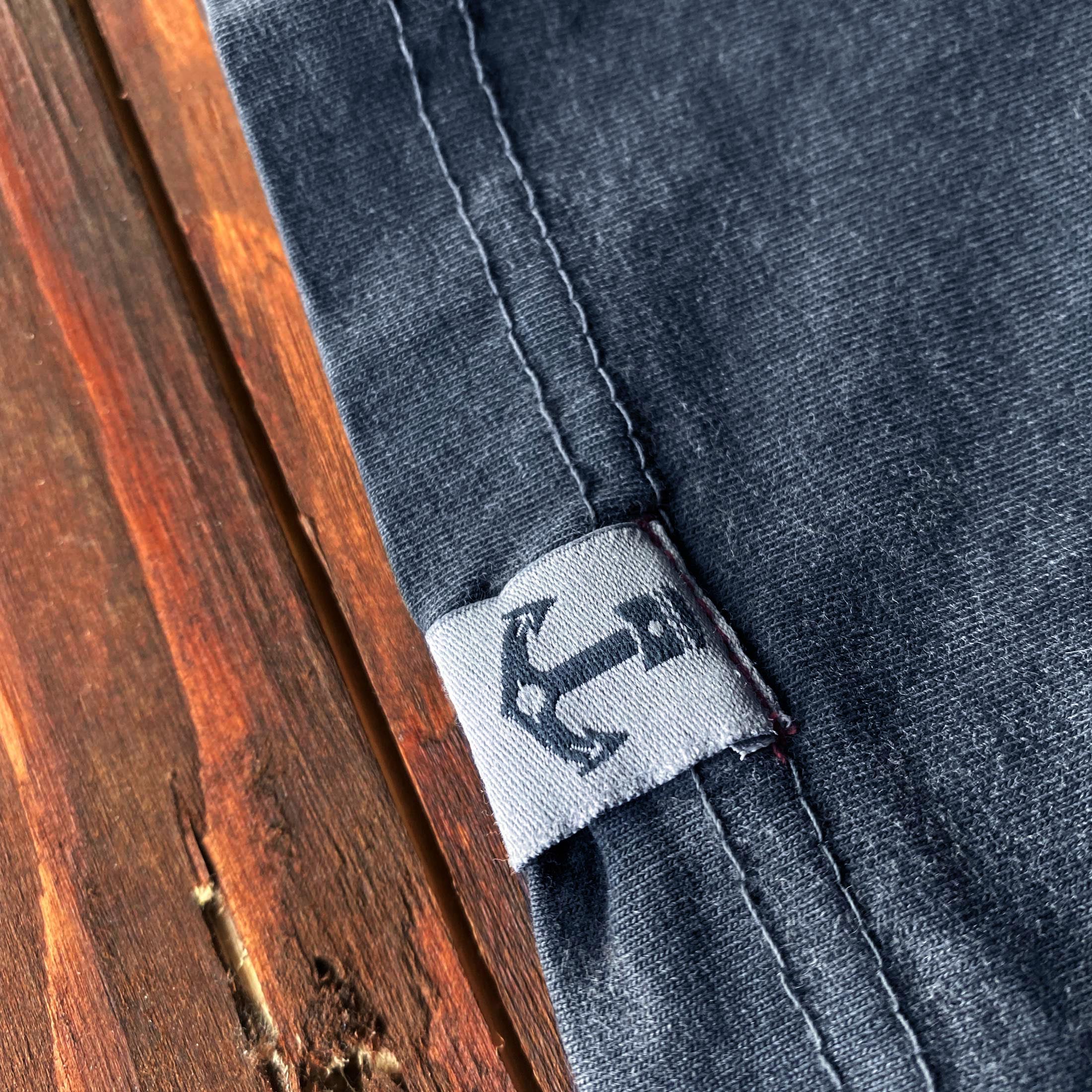 Iron and Resin - T-shirt -TIDE TEE - Navy