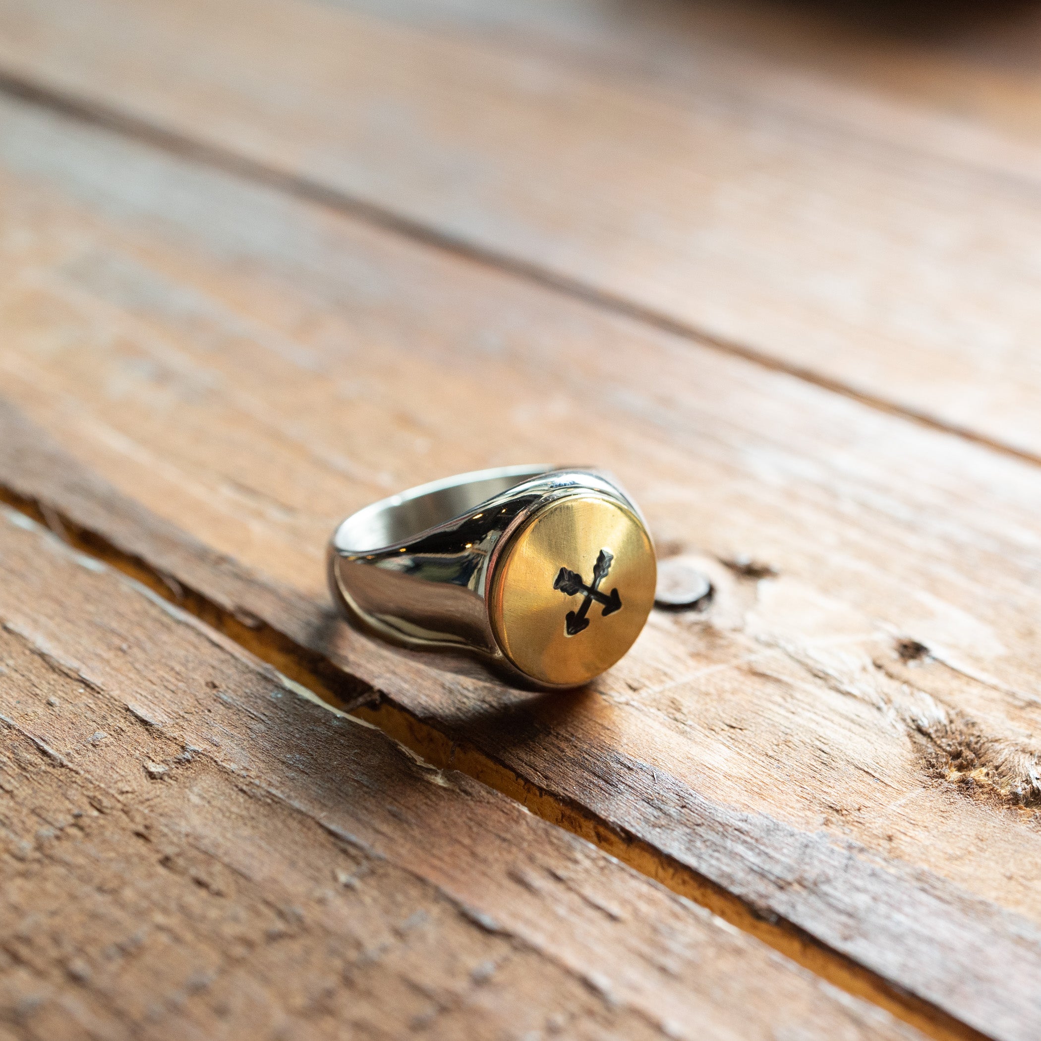 Ring - "Arrows" Stainless steel/brass
