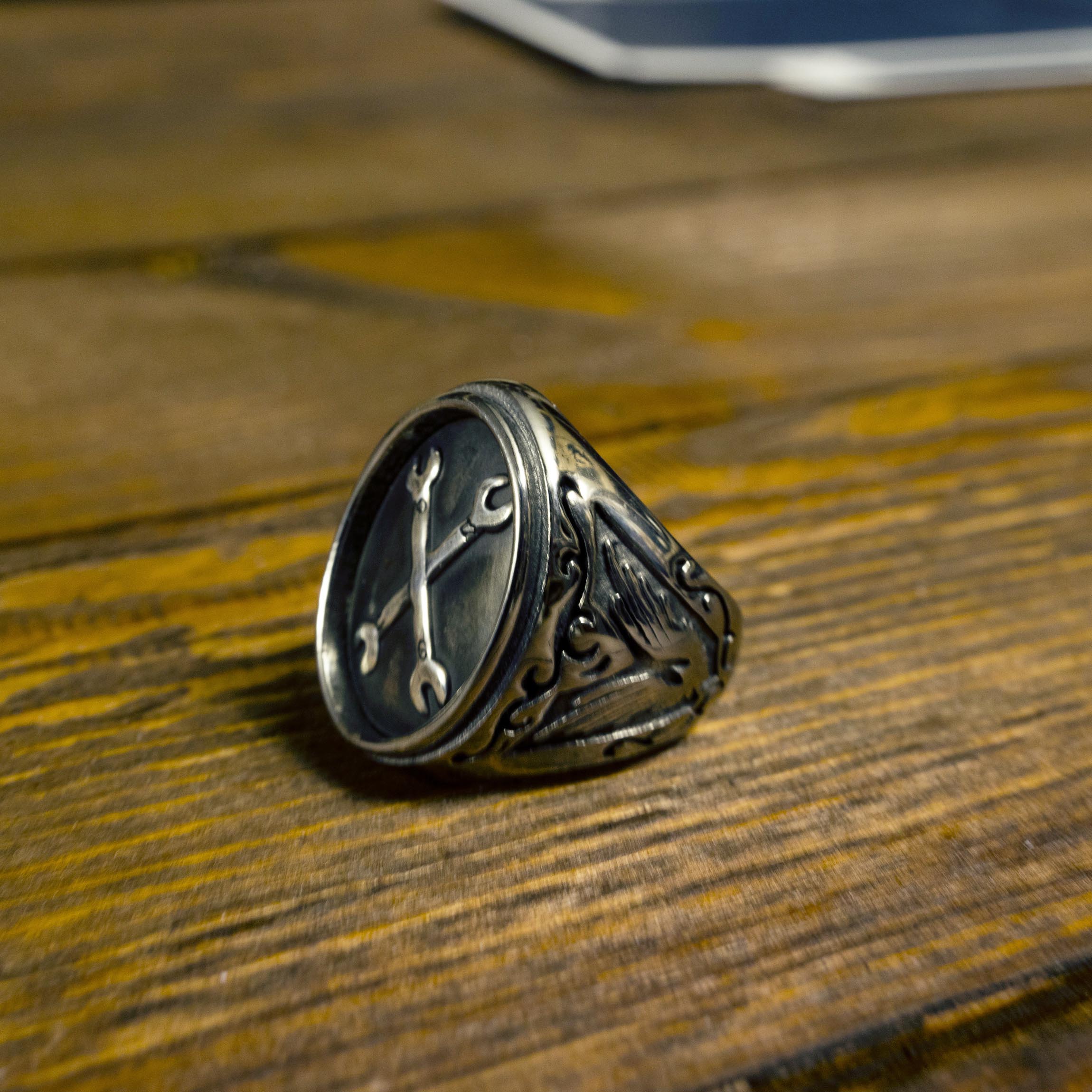 Ring - Signet ring "SPANNERS" Silver & steel