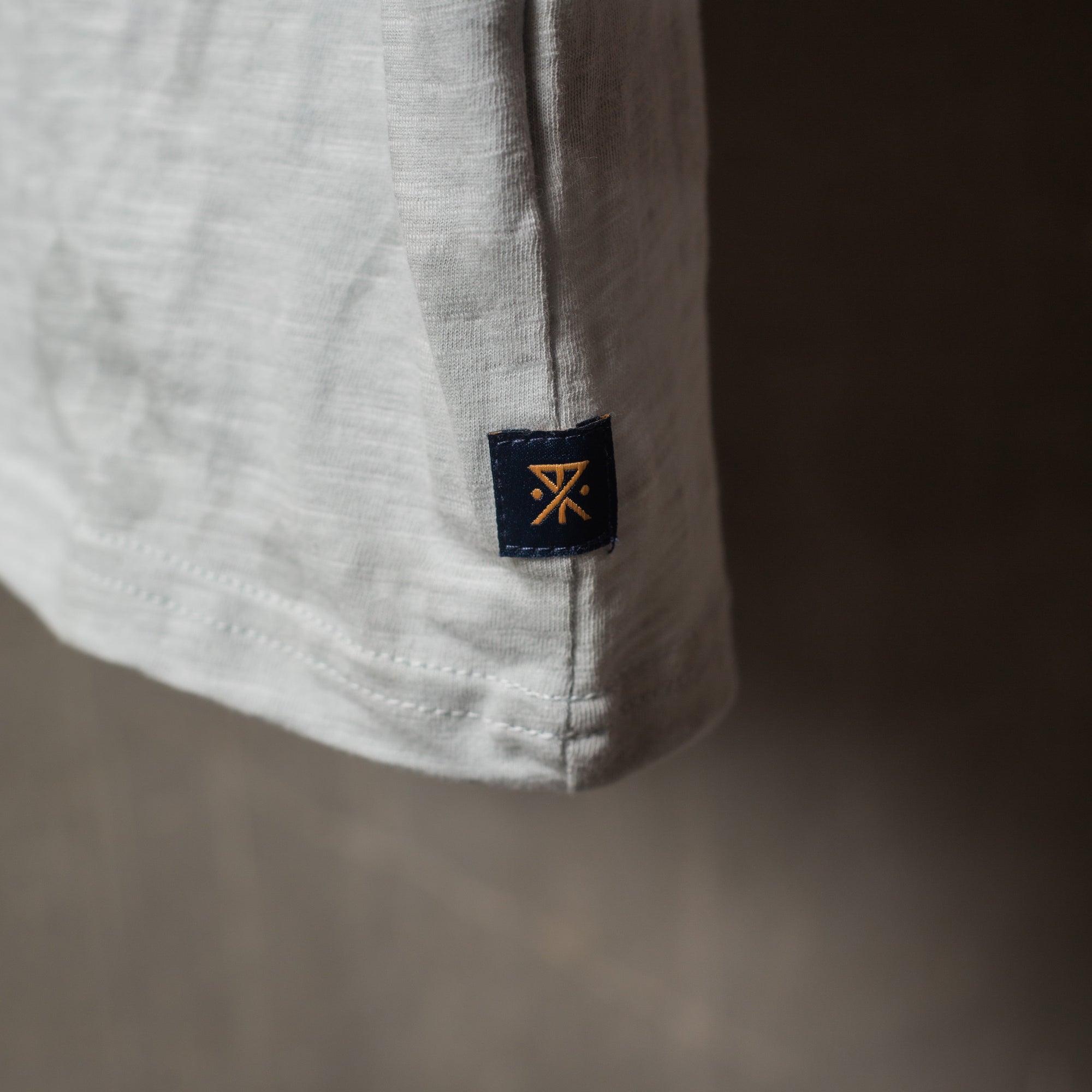 ROARK - WELL WORN MIDWEIGHT ORGANIC BLUE GRAY