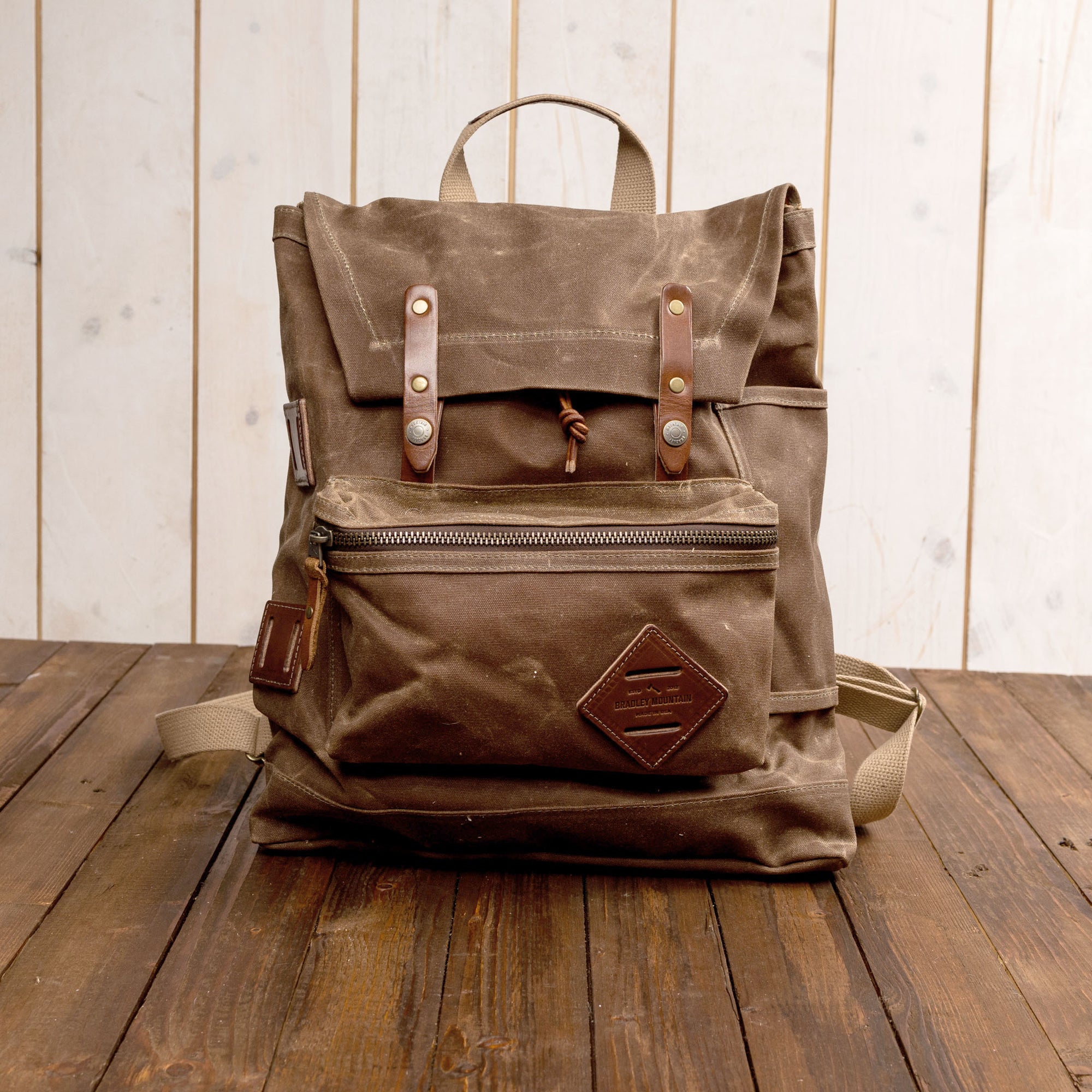BRADLEY MOUNTAIN - Muir Pack - Rygsæk - Brun - "Brushed brown"