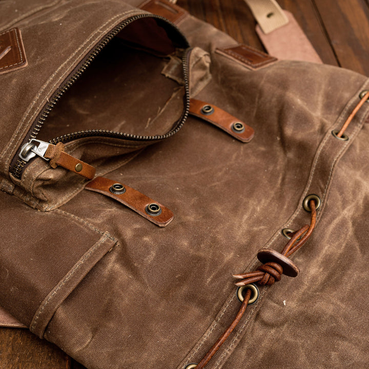 BRADLEY MOUNTAIN - Muir Pack - Rygsæk - Brun - "Brushed brown"