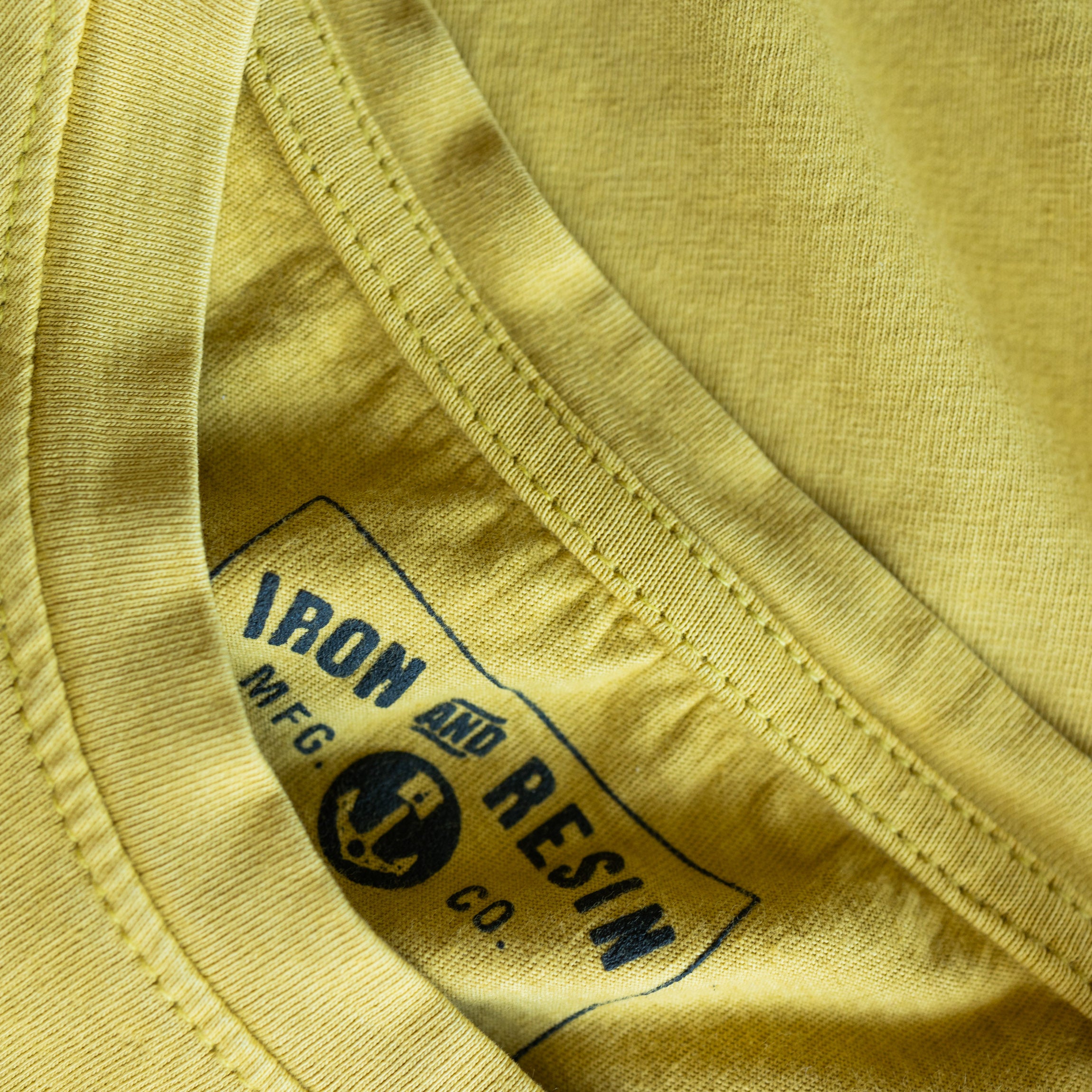 Iron and Resin - T-shirt -TIDE TEE - Vintage Yellow
