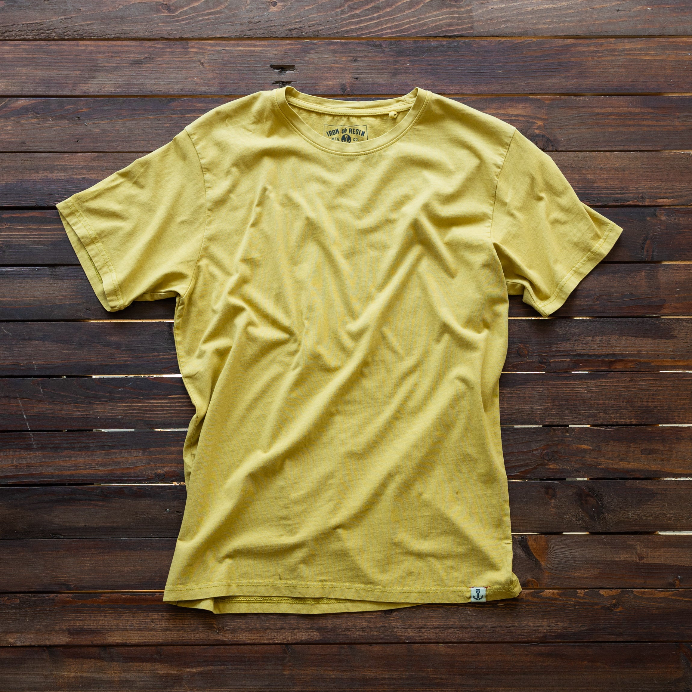 Iron and Resin - T-shirt -TIDE TEE - Vintage Yellow