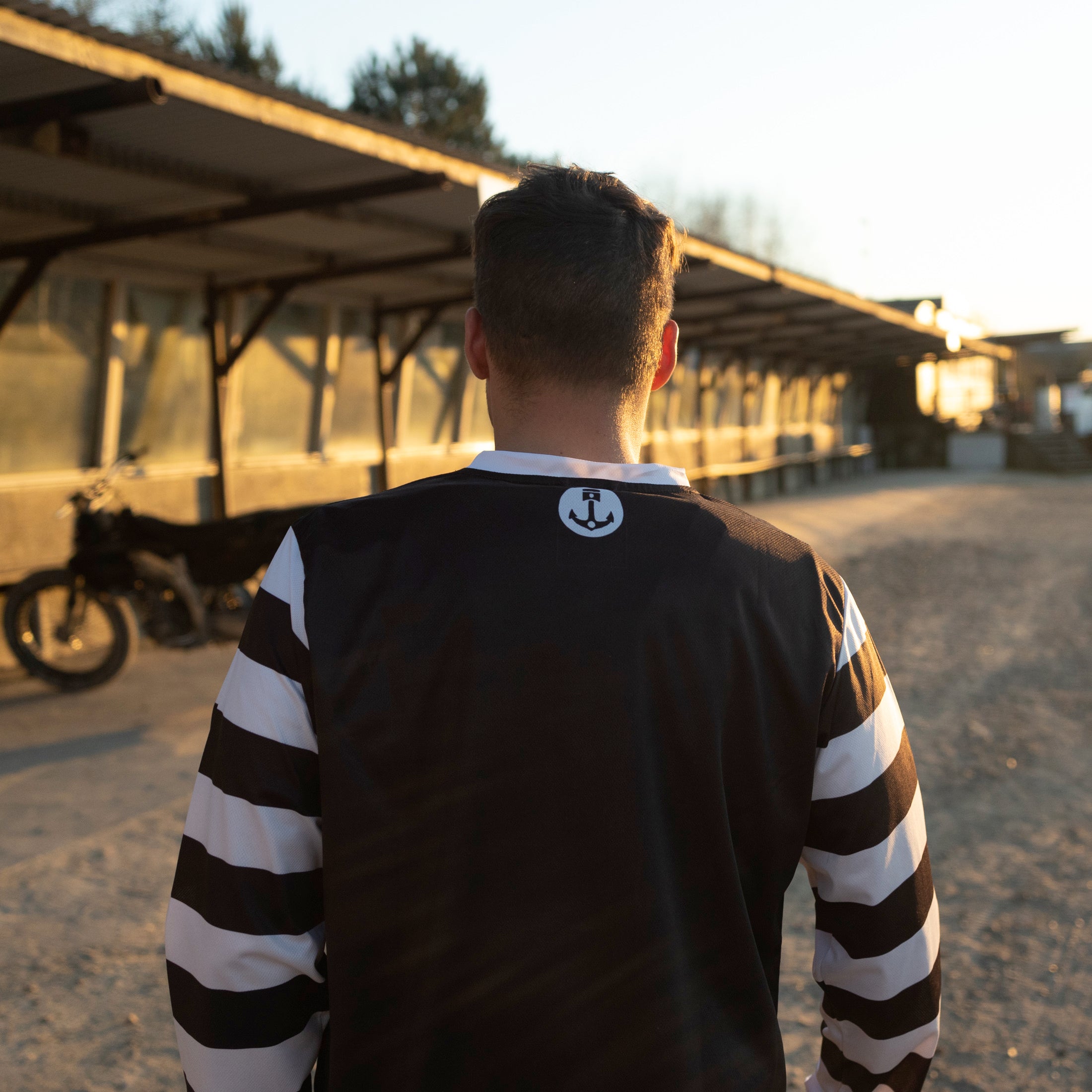Iron and Resin - Long sleeve shirt - Black/white - Race