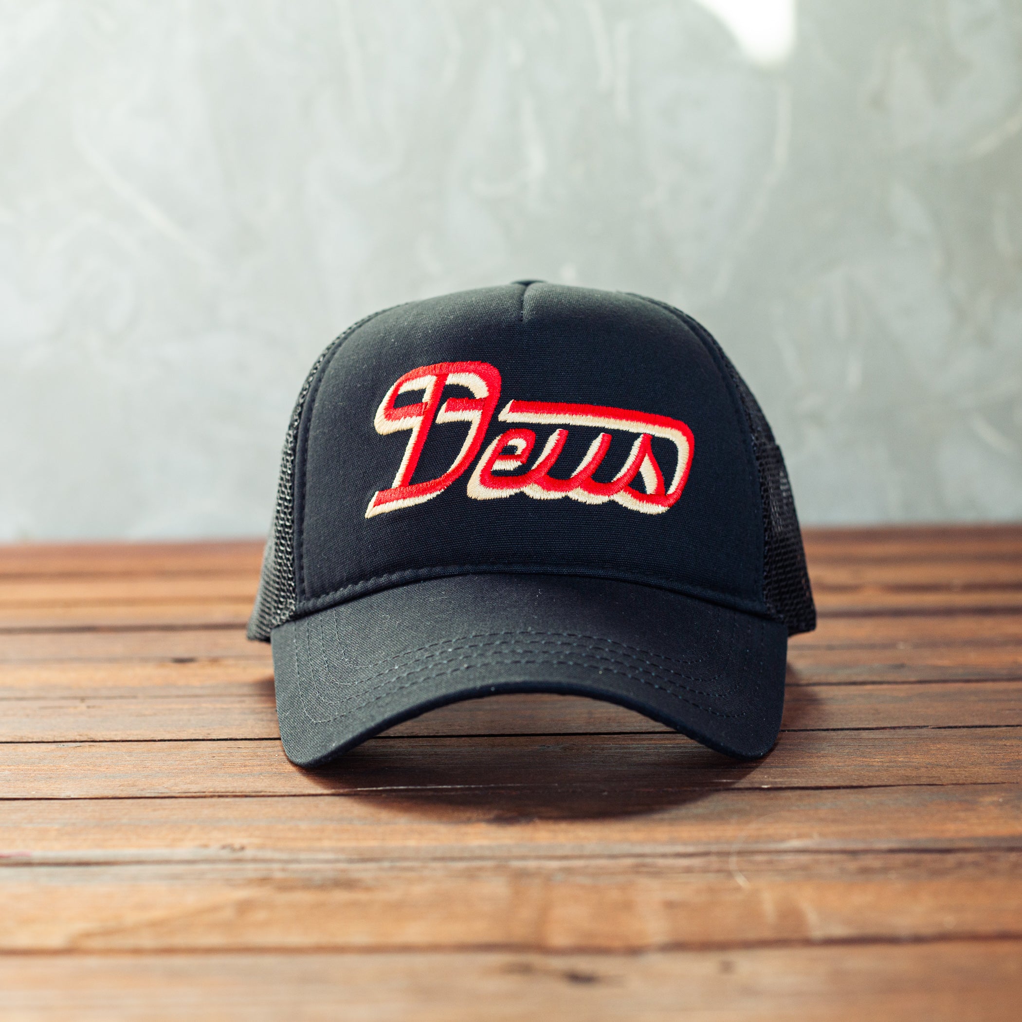 DEUS EX MACHINA - Twilight Cap - BLACK/RED