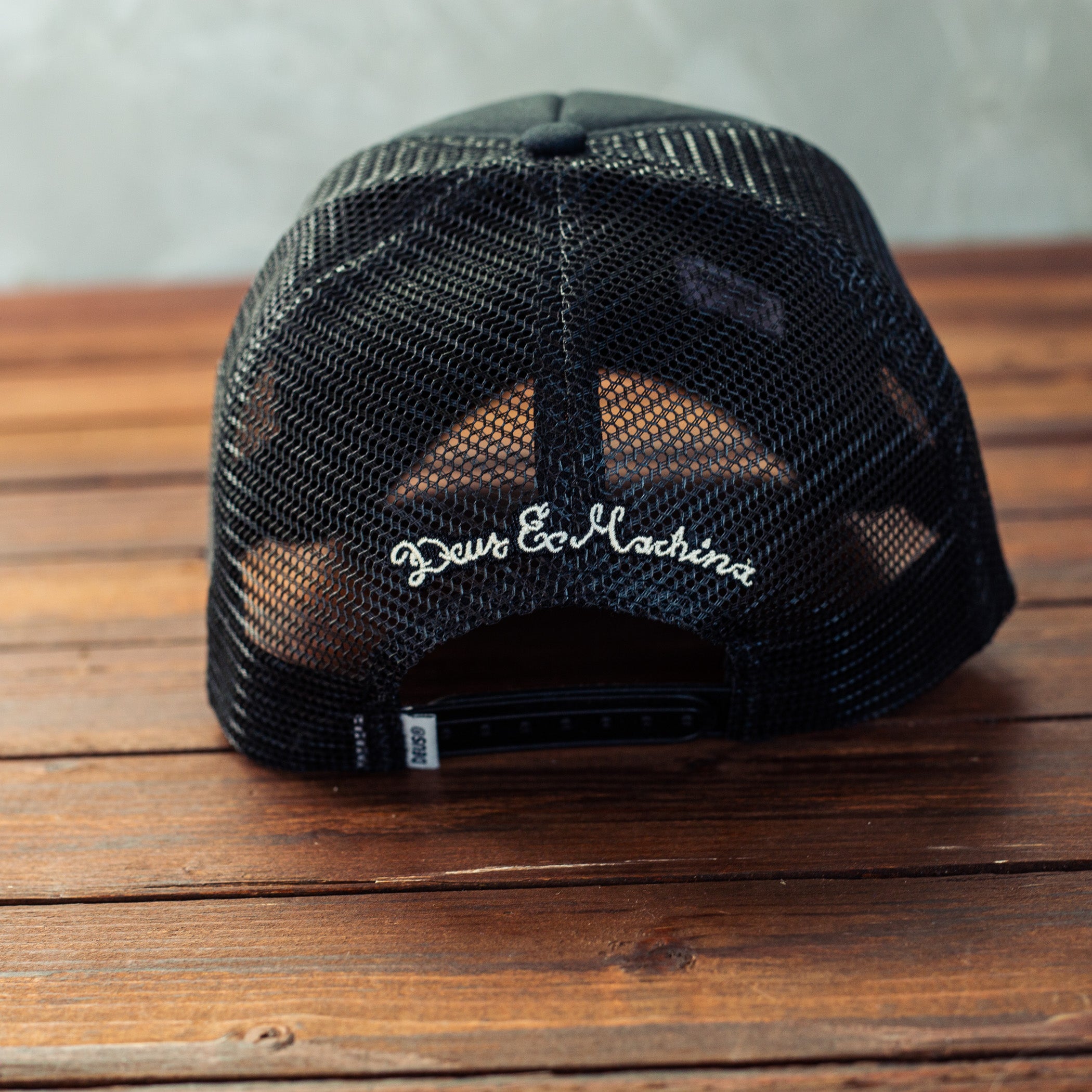 DEUS EX MACHINA - Twilight Cap - BLACK/RED