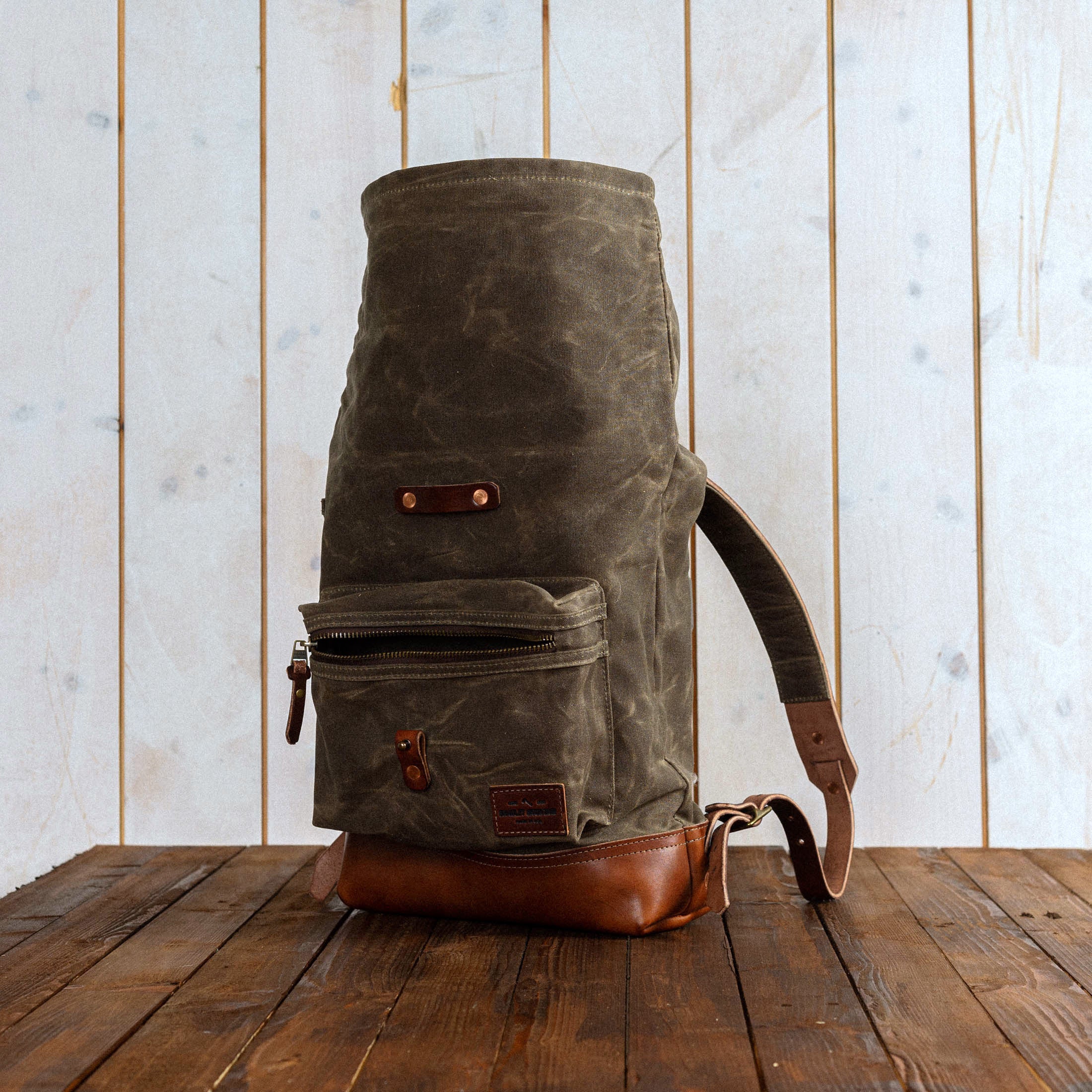 BRADLEY MOUNTAIN - The Biographer - backpack - green