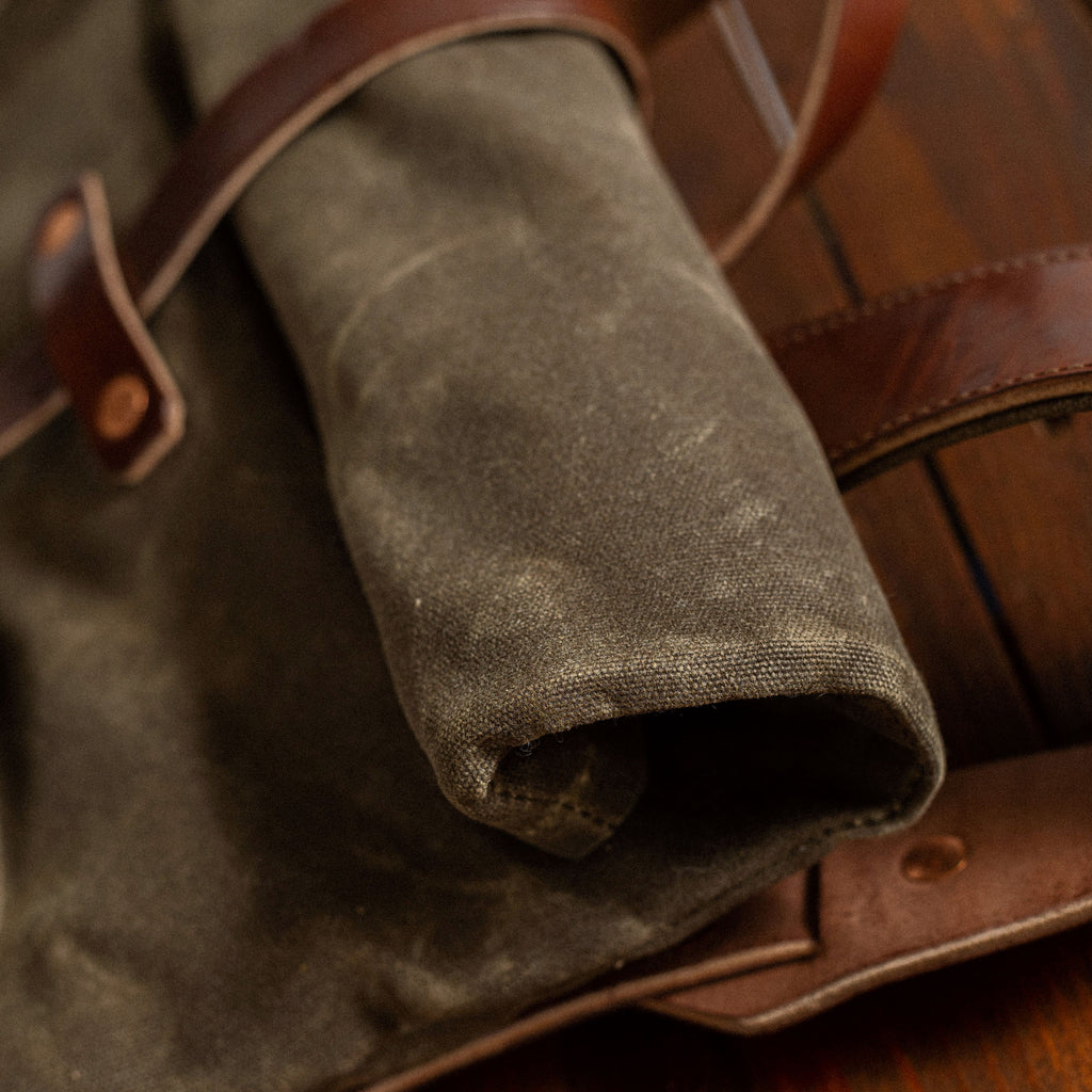 BRADLEY MOUNTAIN - The Biographer - backpack - green
