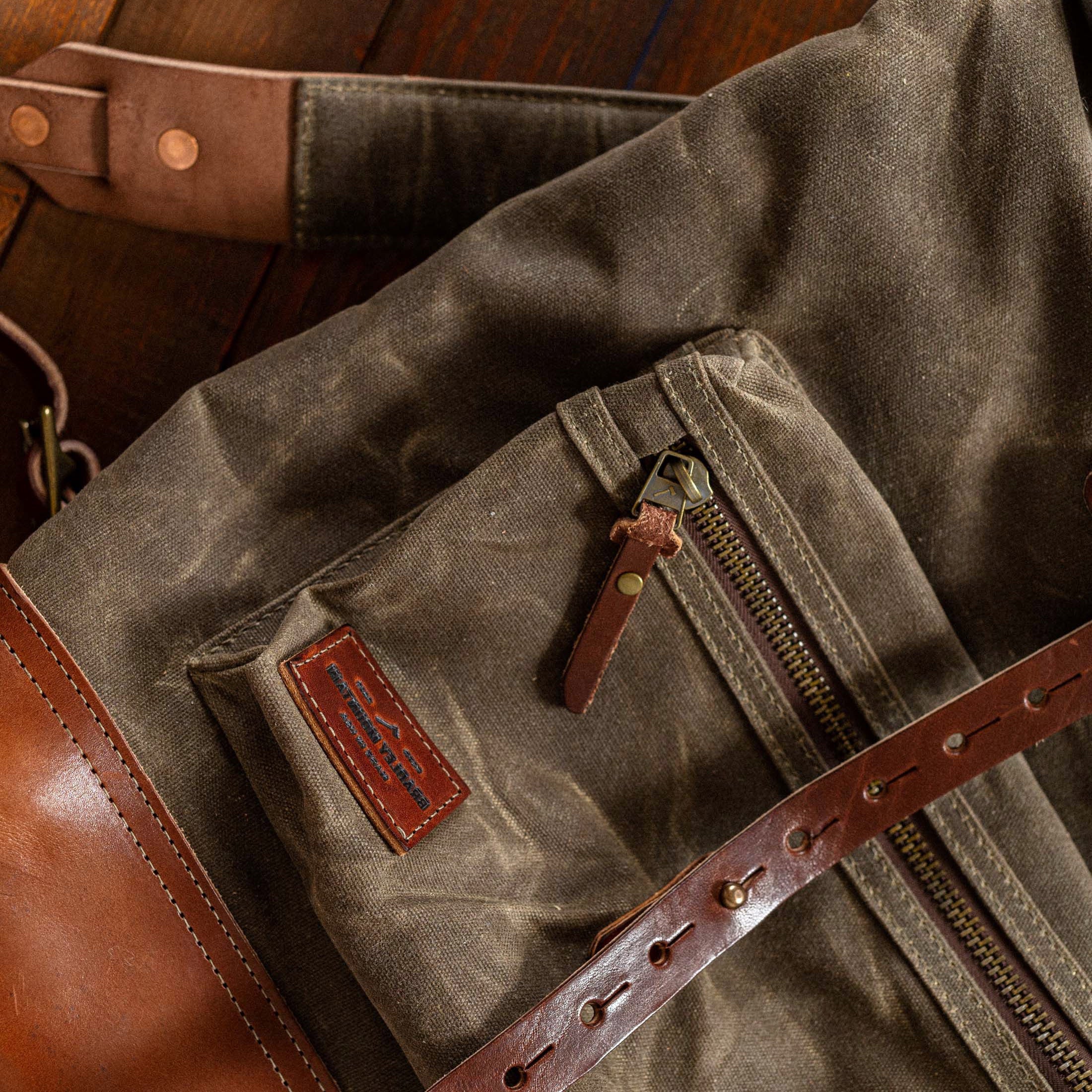 BRADLEY MOUNTAIN - The Biographer - backpack - green