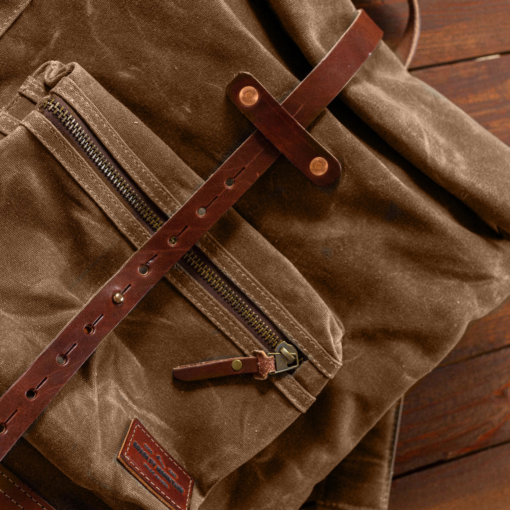 BRADLEY MOUNTAIN - The Biographer - backpack - green